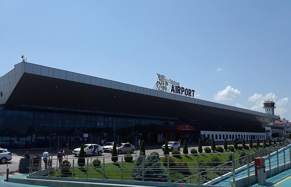 Аеропорт Кишенів  запроваджує добу безоплатного зберігання вантажу для українського бізнесу
