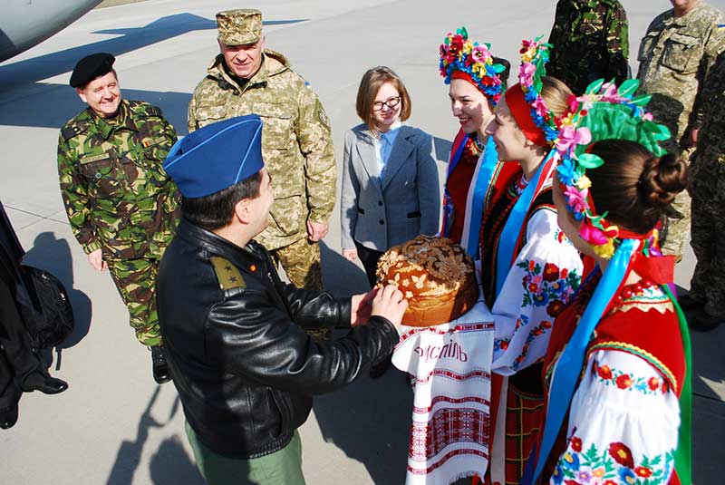 Начался визит в Украину делегации Военно-воздушных сил Вооруженных сил Румынии