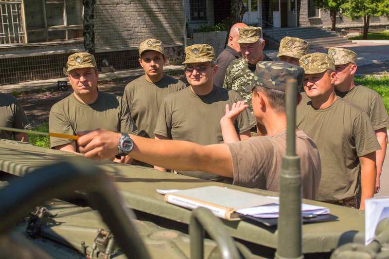 «Кожедубовцы» передают боевой опыт мобилизованным офицерам